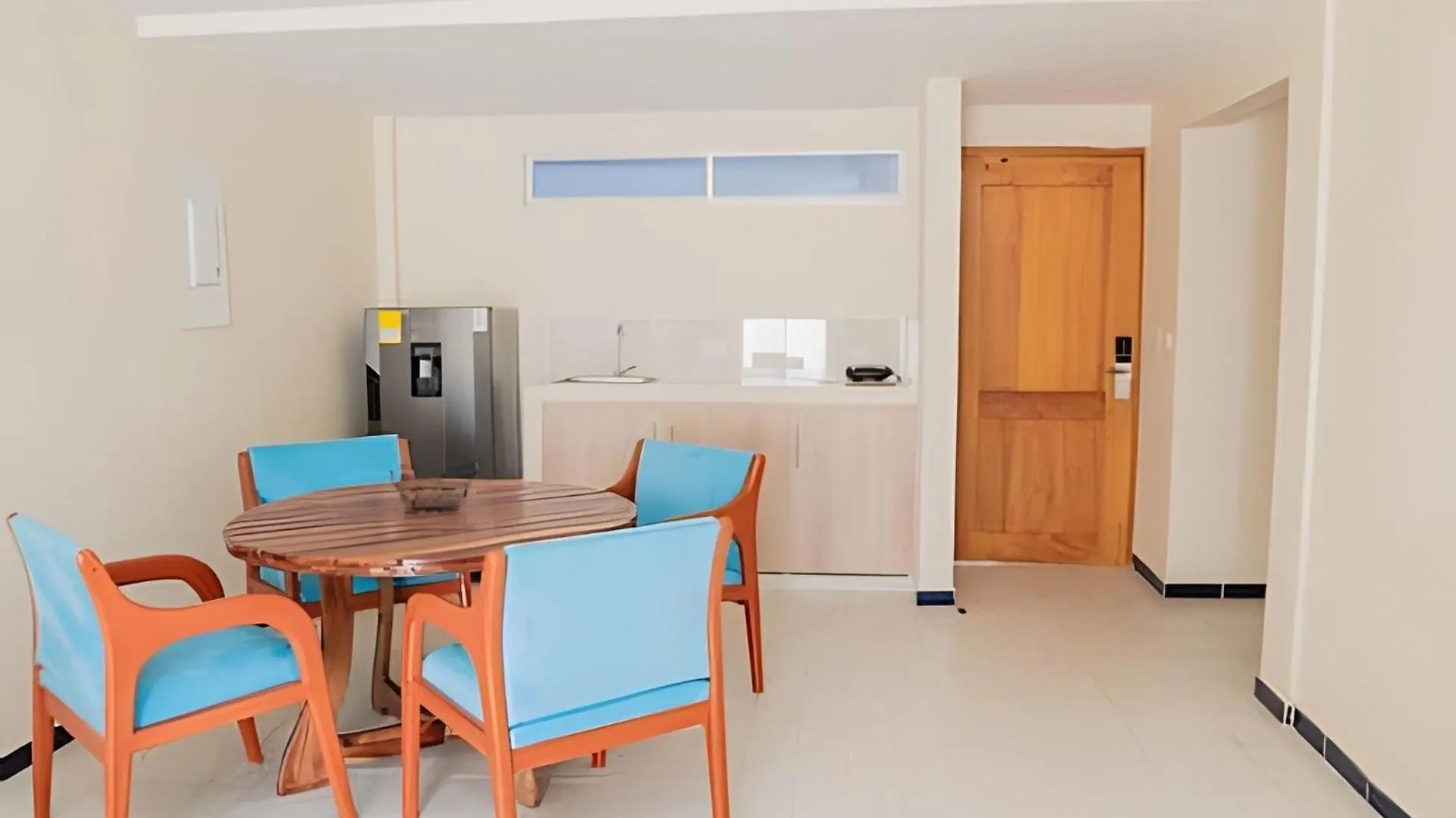 Playa Palmeras Beach Resort Cartagena Hotel