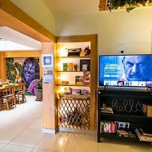 Adn Algo De Nosotros Medellín