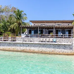 Hotel Isla Bonita